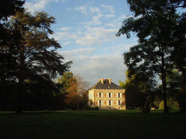 Chateau Des Bouffards Brinon-sur-Sauldre Exteriér fotografie